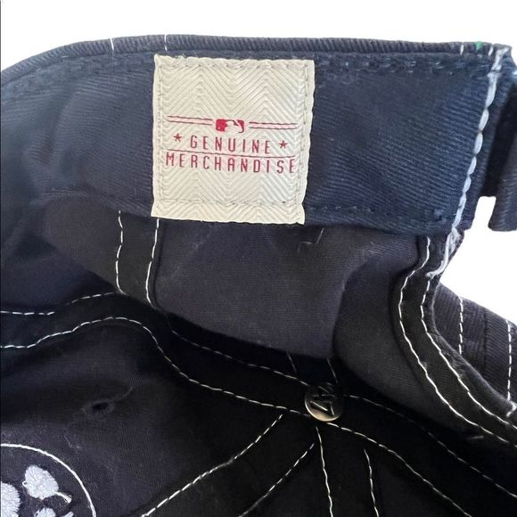 Cleveland Indians Ball Cap Kid Size - Picture 5 of 9